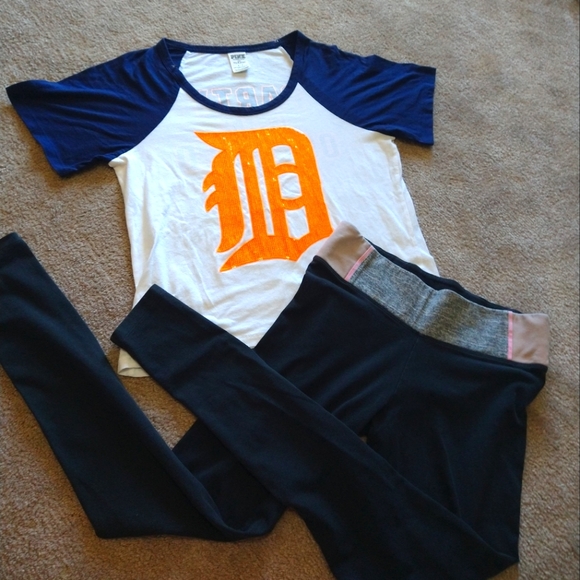 VS PINK VICTORIA SECRET SEQUIN BLING DETROIT TEE & LEGGINGS S SMALL DOG - Picture 5 of 11